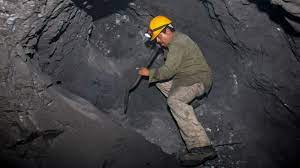 Consigue sindicato minero aumento salarial de 15.8% para trabajadores de Coahuila