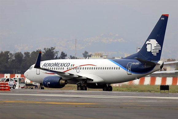 Despediría Aeroméxico a mil 830 empleados de tierra