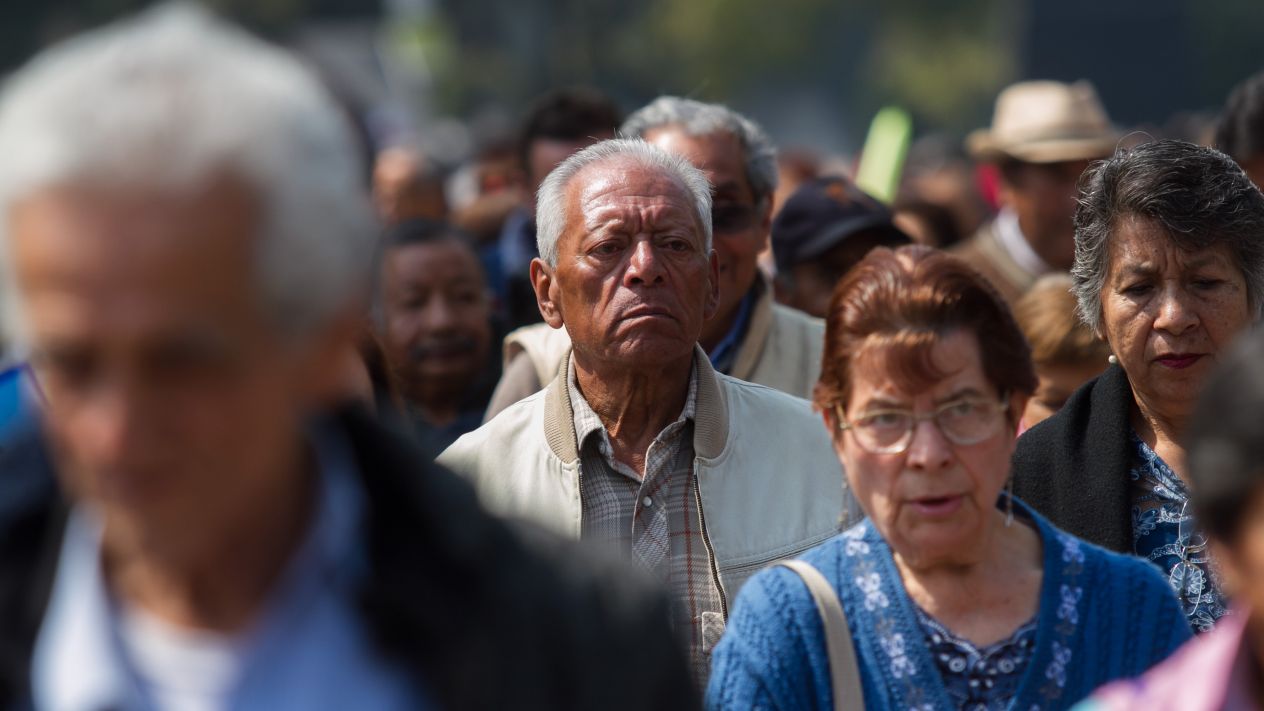 El pago de pensiones ponen de rodillas a México 