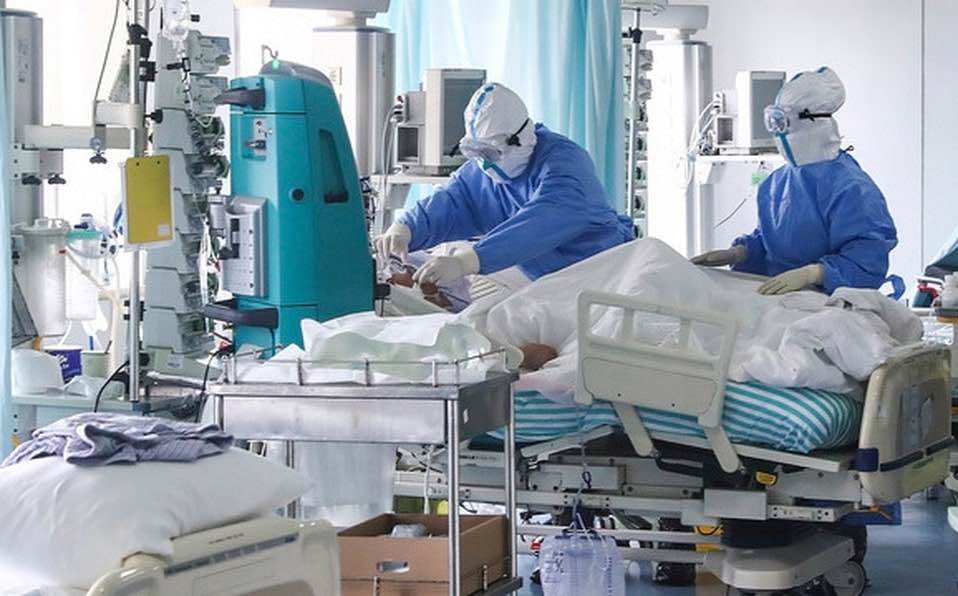 Hospitales privados en México "escupen" pacientes de Covid-19 