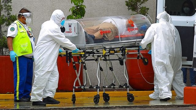 Reportan 4,767 muertes y 2 mil 437 casos nuevos de coronavirus en México
