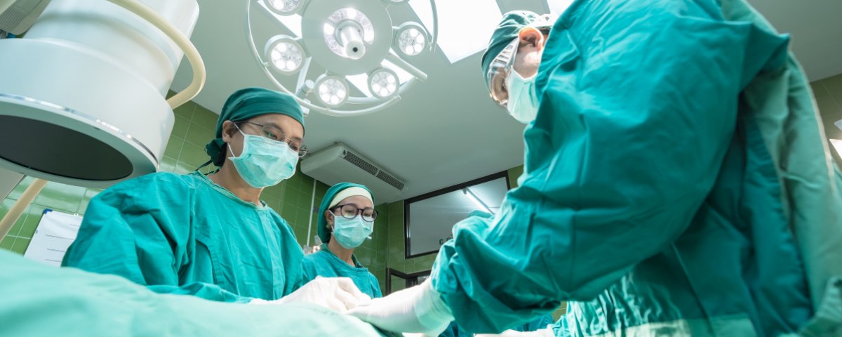 Sudor, clave para evaluar habilidades quirúrgicas de médicos residentes 