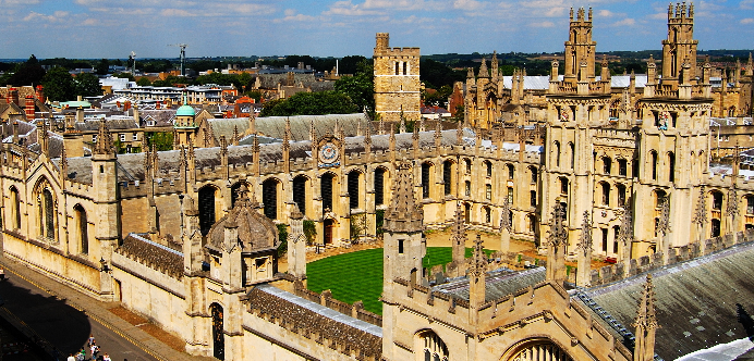Tras 1000 años, Oxford admite más mujeres que hombres 