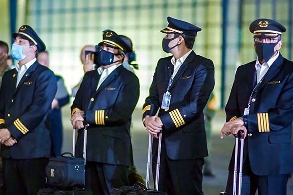 Lanzan pilotos campaña contra Aeroméxico y Aeromar