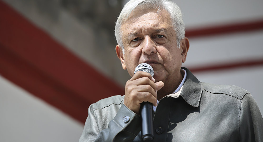 López Obrador asegura que desaparecerá el Seguro Popular
