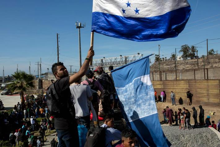 México otorga a migrantes 614 visas de regularización por razones humanitarias