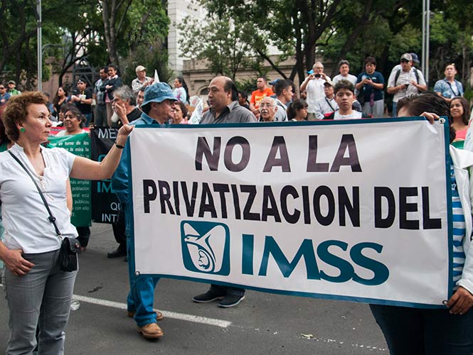 Niegan ISSSTE e IMSS  privatización 