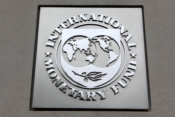 Prevé FMI que economía del País caiga 9% en 2020