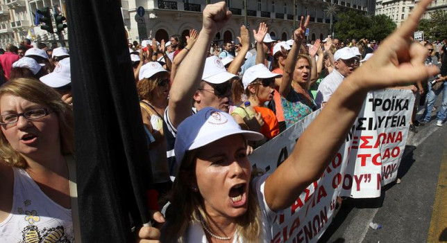 Protestan en Grecia por reforma en pensiones 
