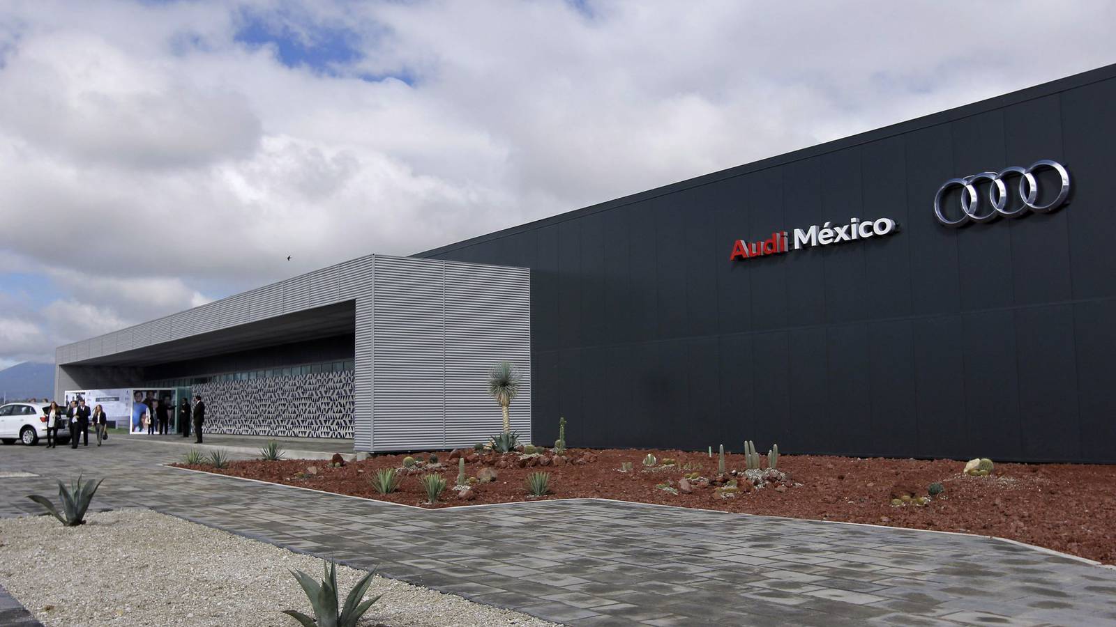 Sindicato de Audi en Puebla amaga con huelga por inconformidad de utilidades