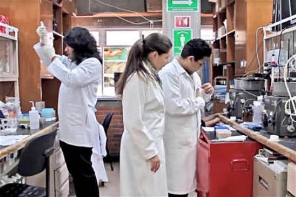 UNAM y CDMX preparan laboratorio para vacuna contra Covid-19